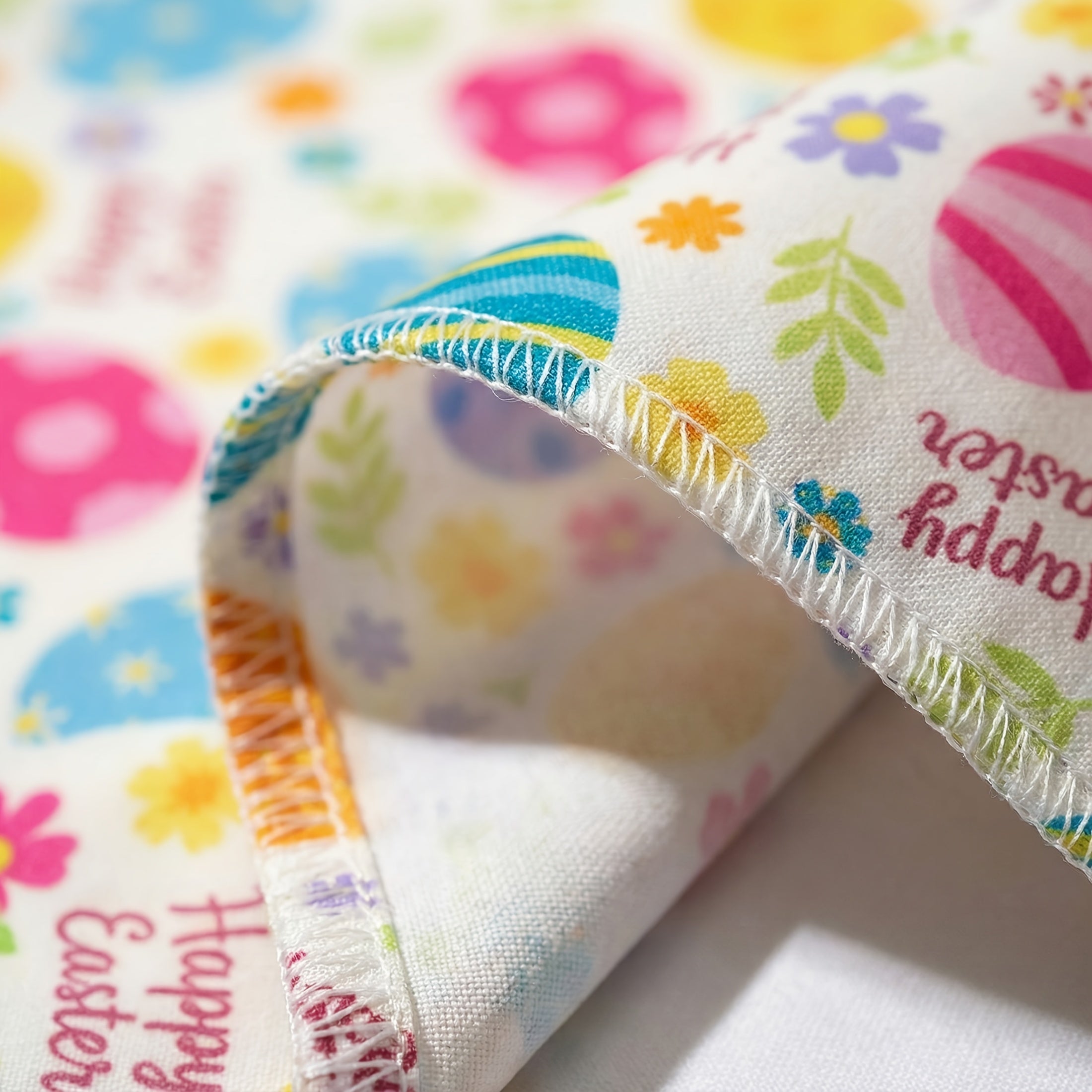 Pet Easter Egg Print Bandana for Small Dogs & Cats - Soft Breathable Triangle Collar Scarf with Adjustable Rope Tie, Easter Egg Pattern Suitable for Puppies, Kittens, Spring Festival Accessory, for Small to Medium Dogs