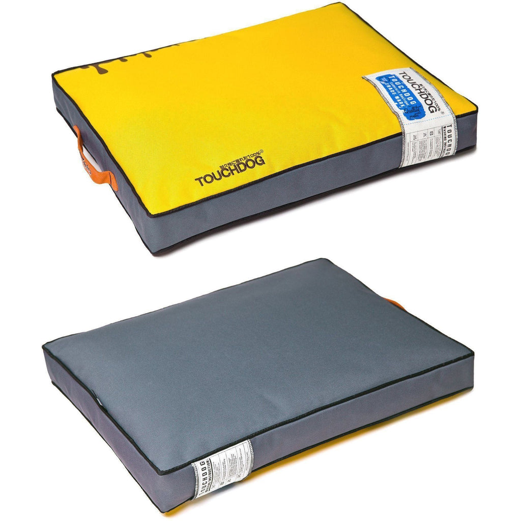 Touchdog ® 'Surface-Control' Thick Cushioned Sporty Water-Resistant Dog Mat Bed